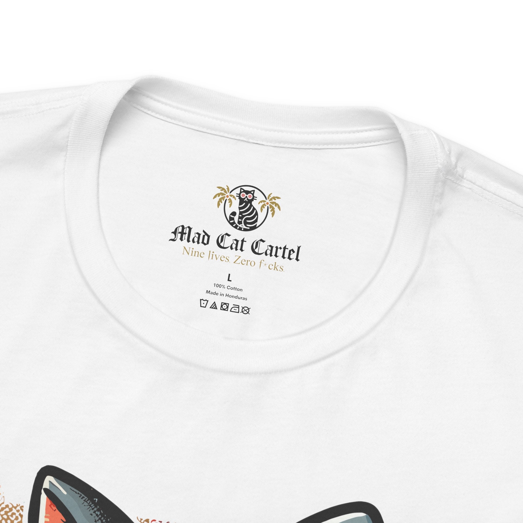 Collar detail of Purrada Designer Bloom Cat Graphic White T Shirt, white graphic shirt