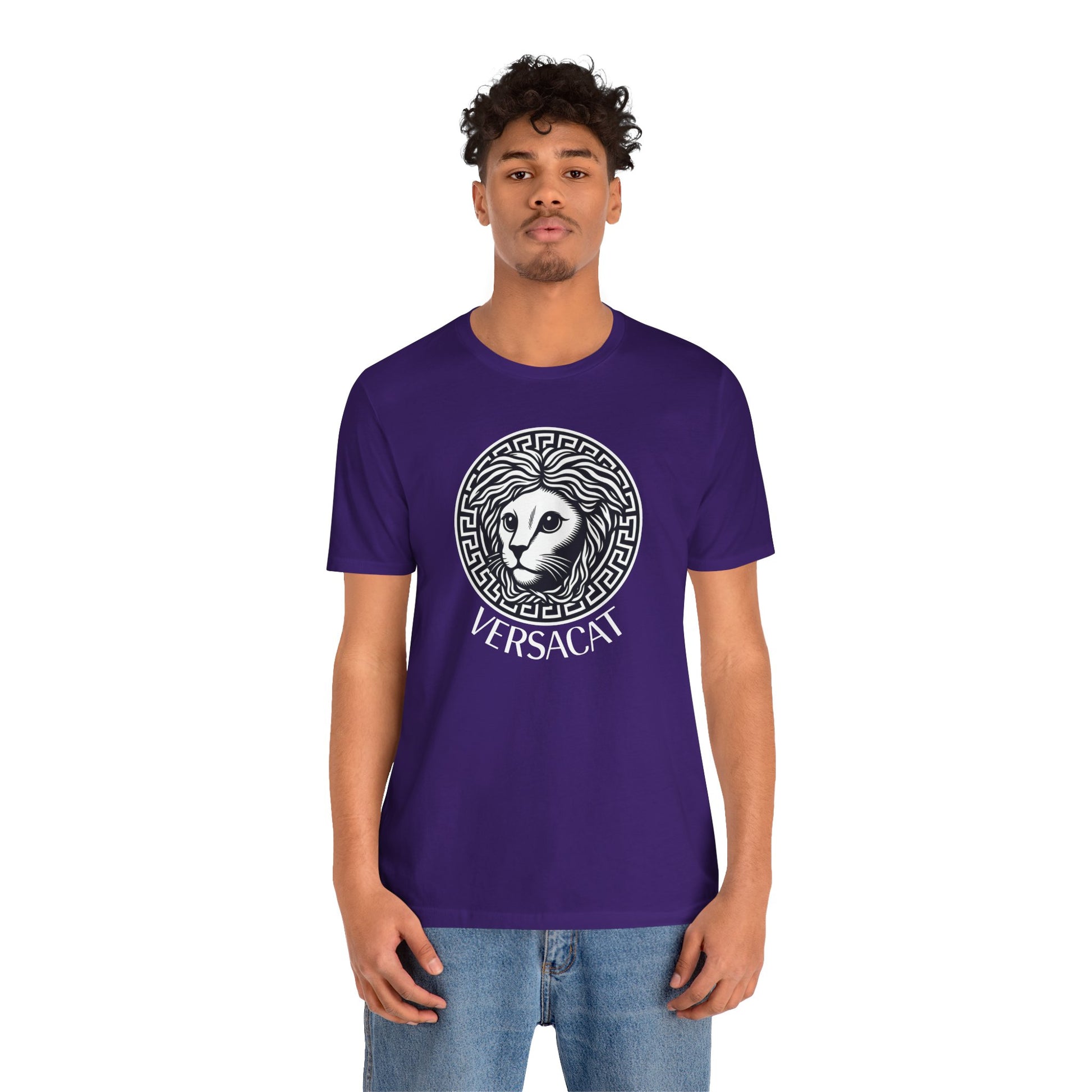 Model wearing purple Versacat Medusa cat emblem t shirt