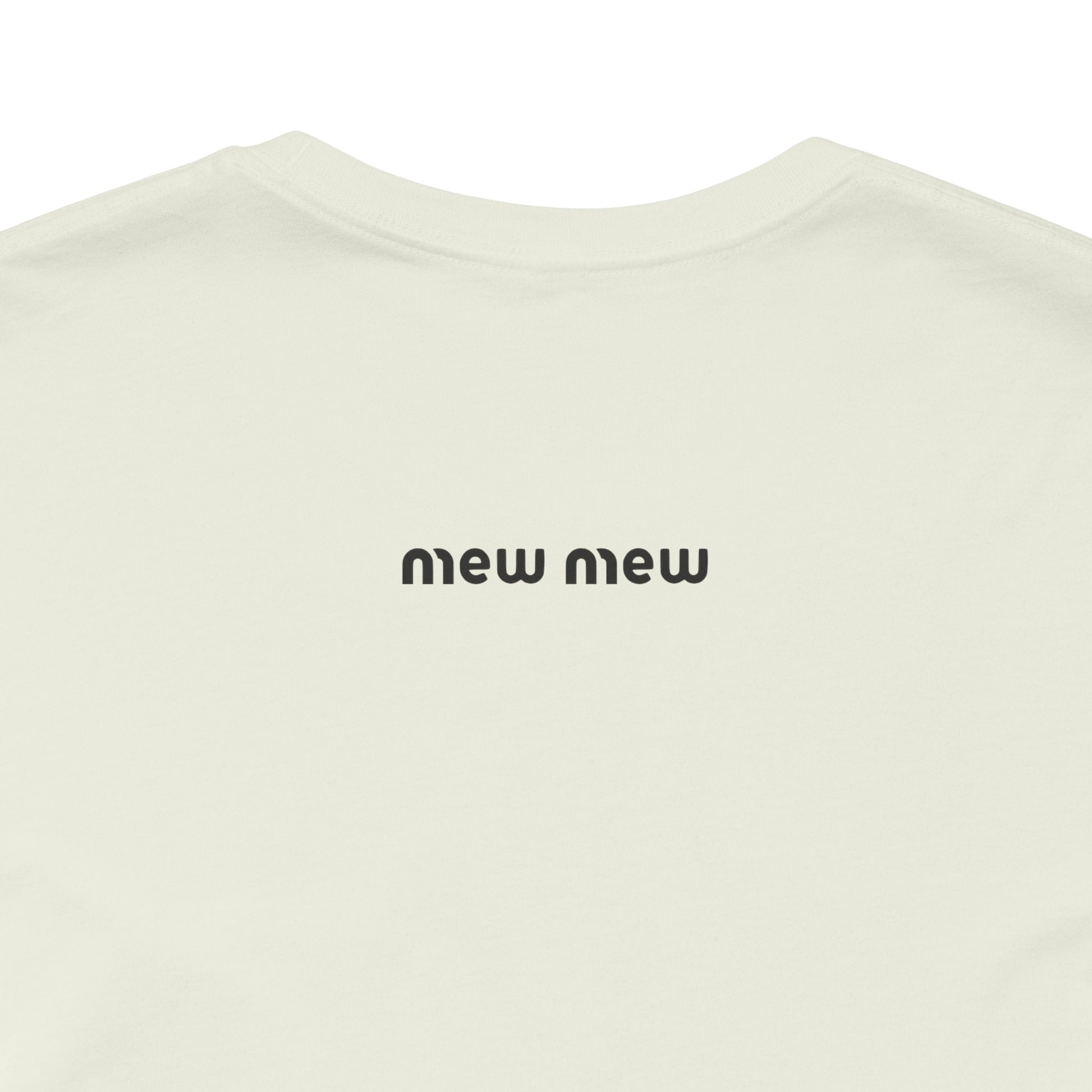 Cat shirts for women – citron unisex tee, close-up of back print, black “Mew Mew” text logo