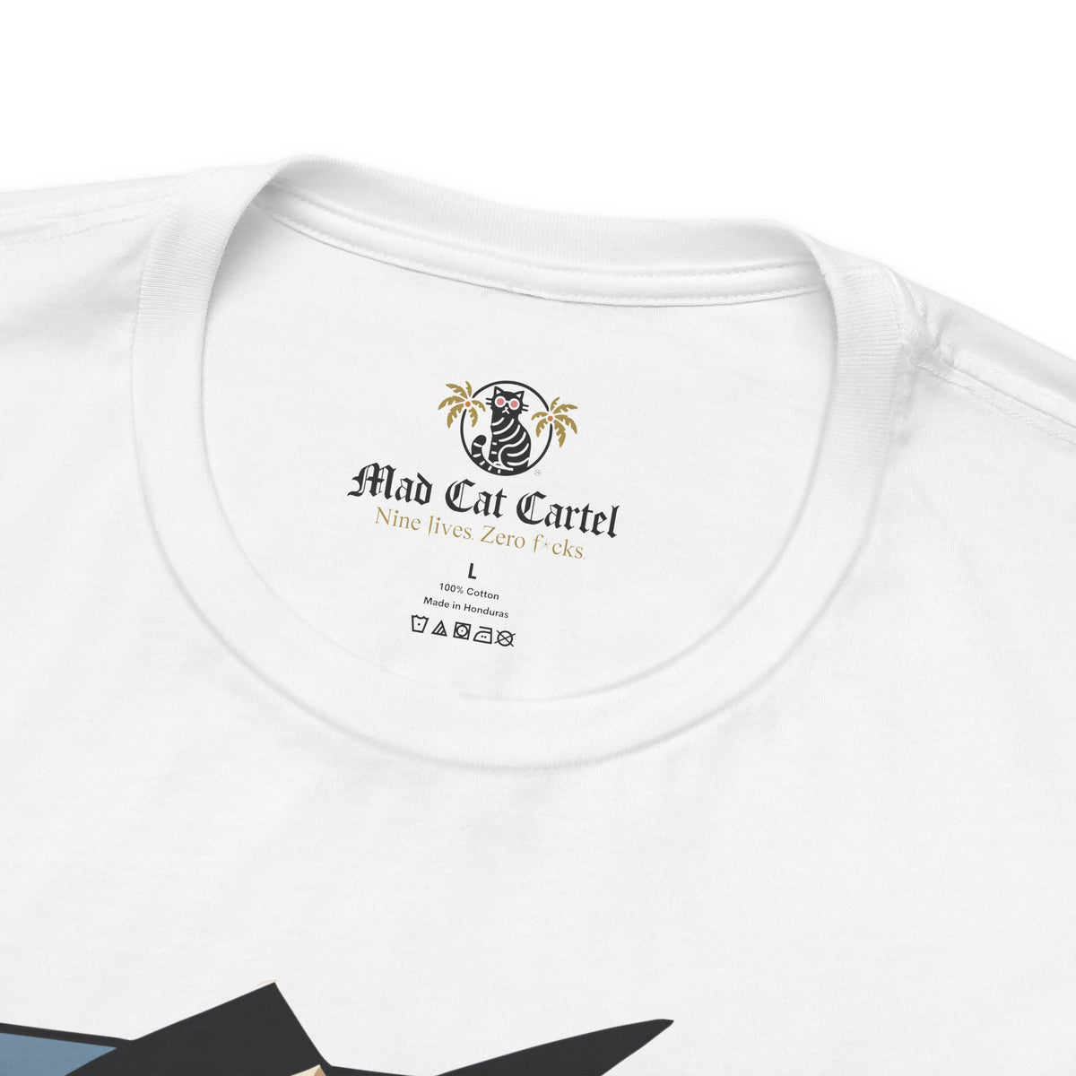 Kittian Dior La Parisienne Art Deco Cat Graphic T-Shirt in white, close-up detail