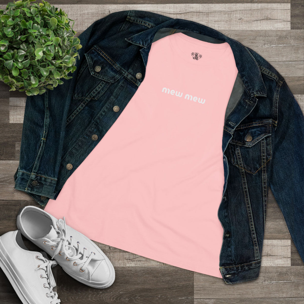 Mew Mew Chest Logo Back Cat Graphic Women's T-Shirt in pink, flat lay