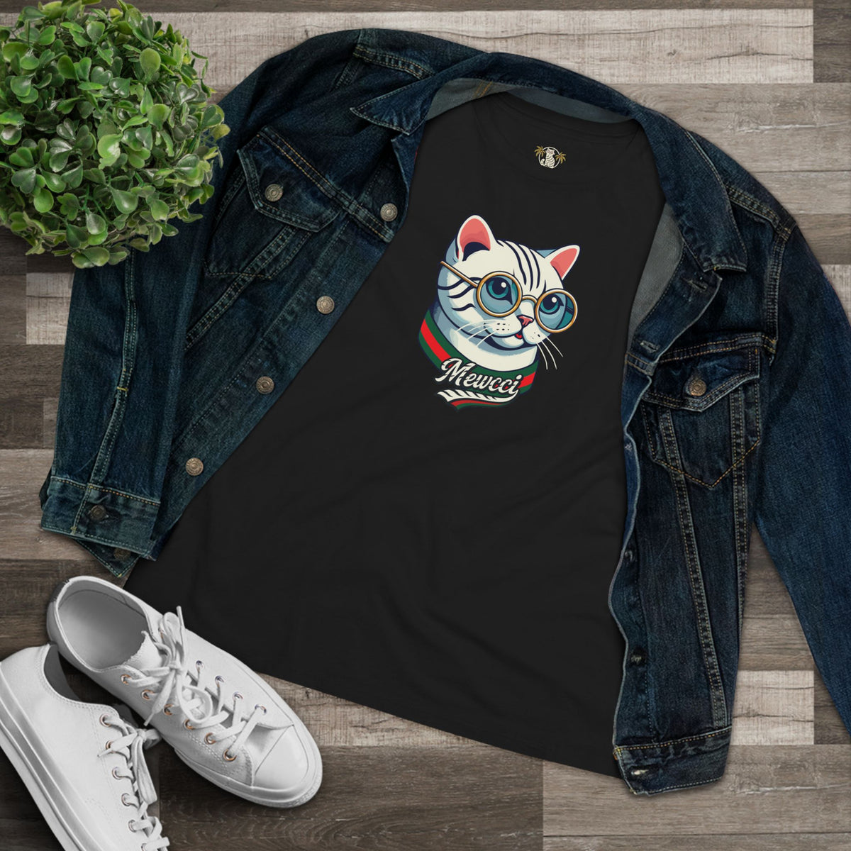 Mewcci Cat Icon Graphic Women's T-Shirt in black, flat lay